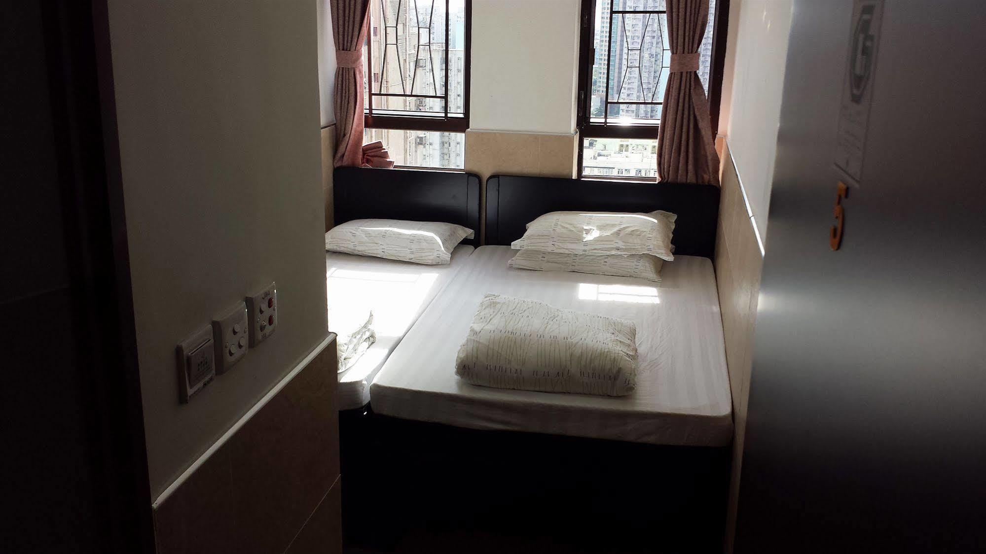 Kowloon Mongkok 1812 Guest House Гонконг Экстерьер фото